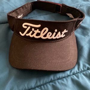 Titleist golf visor